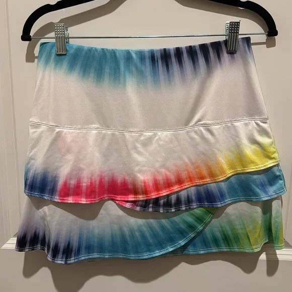 LUCKY IN LOVE Tennis Pickleball Skirt M EUC - Picture 2 of 8